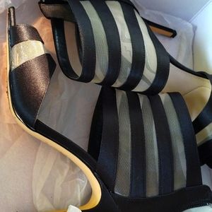 Women's shoe by nina